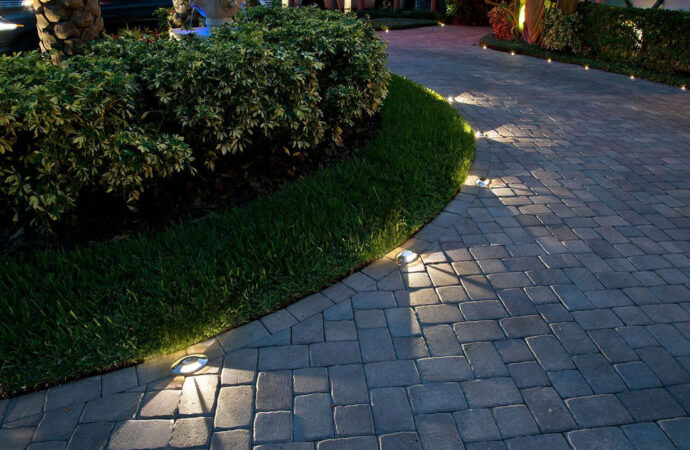 Landscape lighting installation Services-Hardscape Contractors of Jupiter